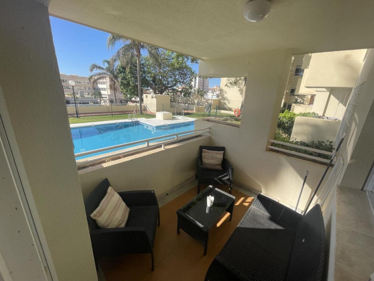 托雷莫利诺斯Apartamento En La Carihuela Con Piscina Y Parking, Al Lado De La Playa公寓 外观 照片