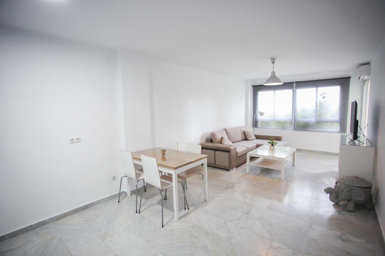 托雷莫利诺斯Apartamento En La Carihuela Con Piscina Y Parking, Al Lado De La Playa公寓 外观 照片